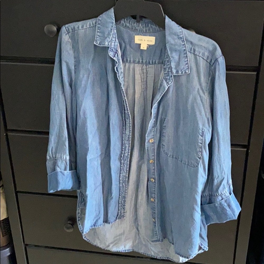 Cloth & Stone Chambray shirt